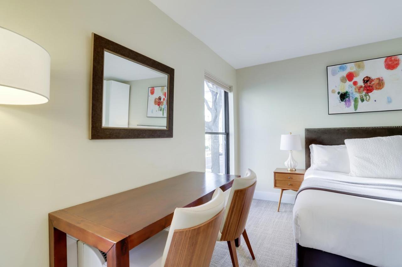 Sojourn At Dupont Place Washington Exterior photo